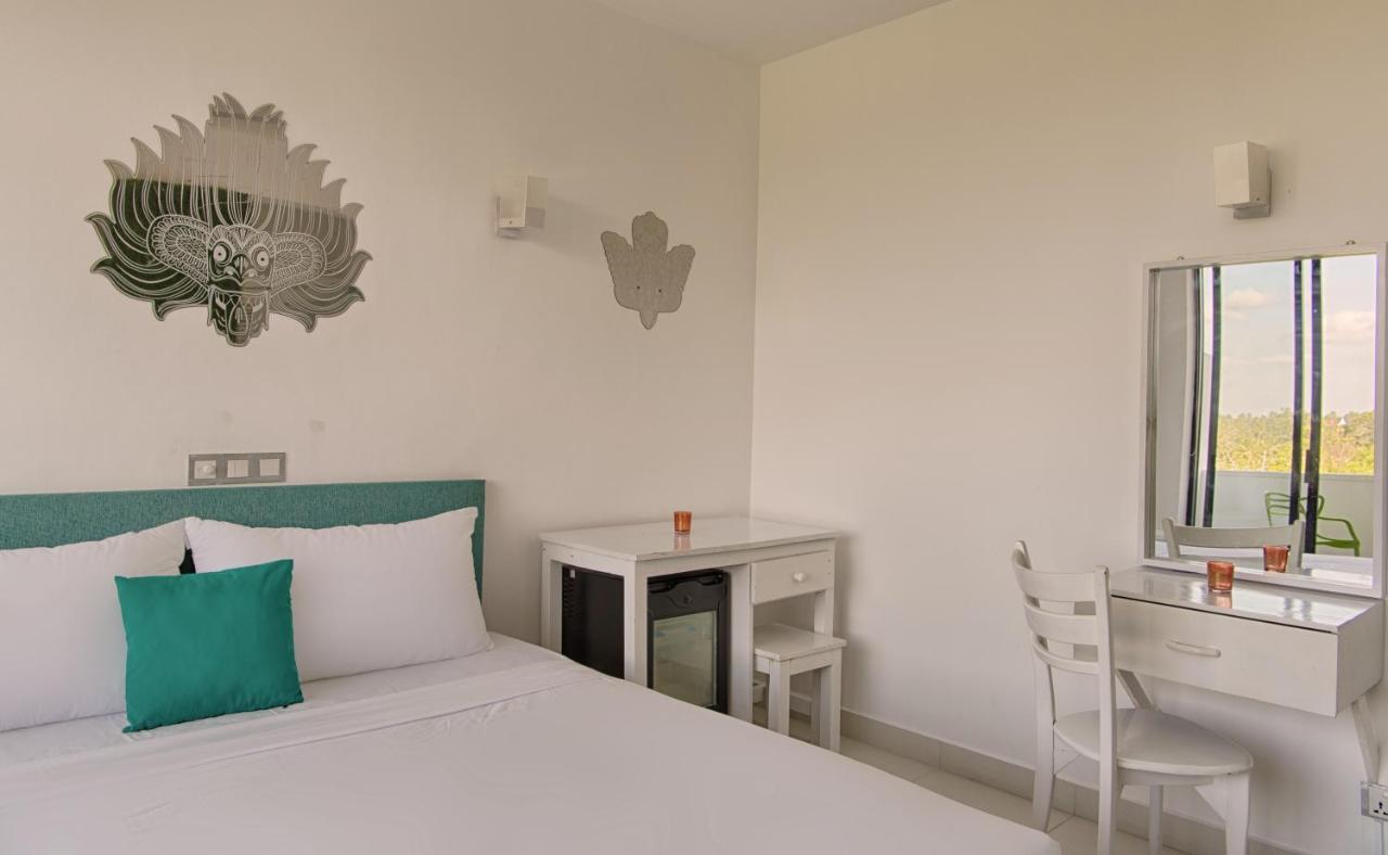 Hotel J Ambalangoda Ambalangoda  Eksteriør billede