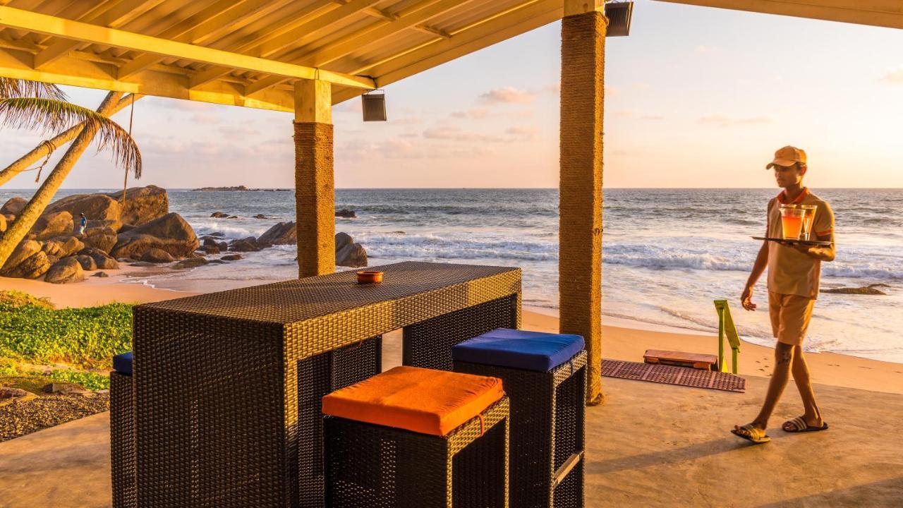 Hotel J Ambalangoda Ambalangoda  Eksteriør billede